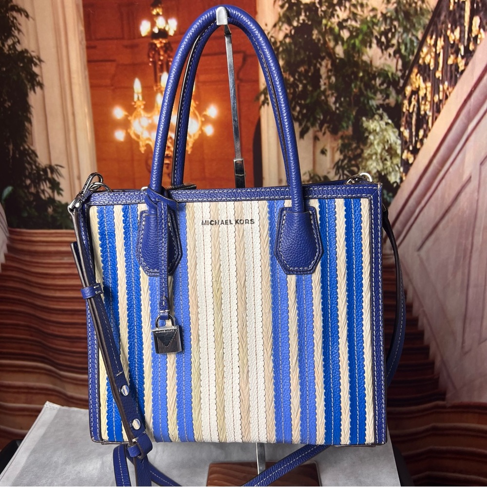 NWT Michael Kors Mercer Medium Accordion Tote Bag, beautiful crossbody satchel